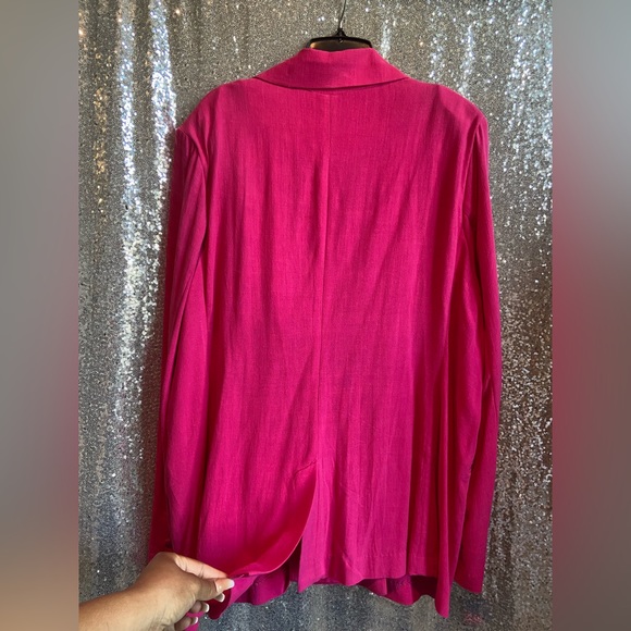 Pink Linen Blazer - Picture 2 of 7
